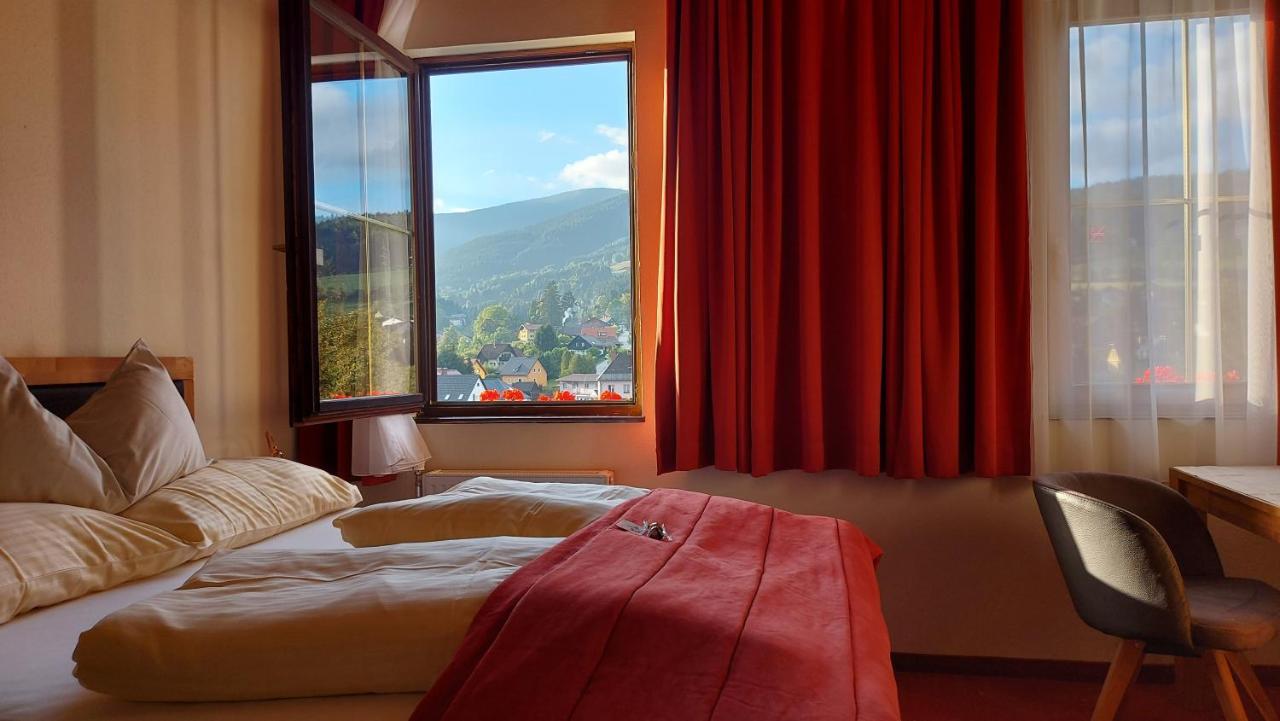 שפיטל אם זמרינג B&B Hotel Das Onkel Fritz מראה חיצוני תמונה